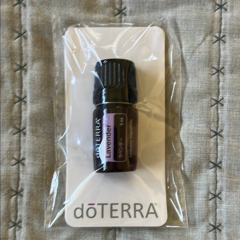 *MAGNET* doTERRA Lavender Essential Oil